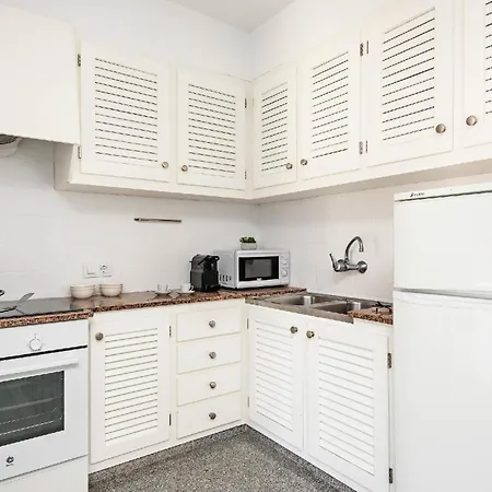Ferienwohnung Fuer 4 Personen Ca 66 Qm In San Jaime Mediterraneo, Menorca Suedkueste Von Menorca - B45226 Son Bou