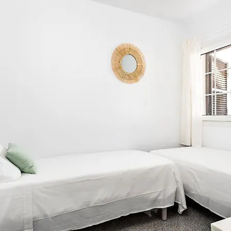 Appartement Ferienwohnung Fuer 4 Personen Ca 66 Qm In San Jaime Mediterraneo, Menorca Suedkueste Von Menorca - B45226 *